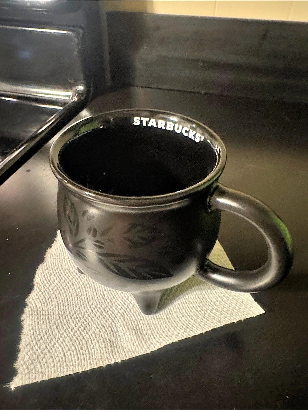 Starbucks Halloween Black Cauldron Mug & Cat pumpkin mug bundle